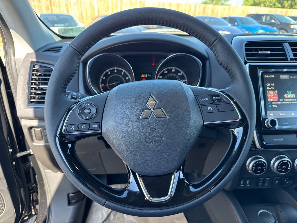 New 2027 Mitsubishi Outlander Sport SE FWD image 8