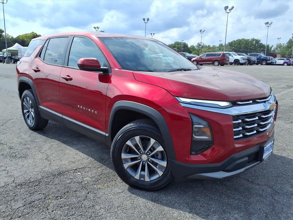 New 2027 Chevrolet Equinox LT FWD image 2