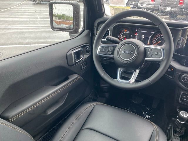 New 2025 Jeep Wrangler Sahara image 32