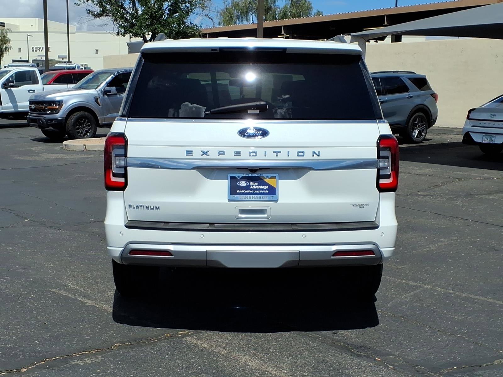 Certified 2024 Ford Expedition Platinum AWD/4WD image 5