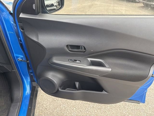 Used 2021 Nissan Kicks S FWD image 14