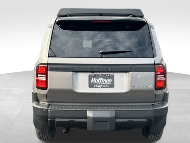 Used 2025 Toyota Land Cruiser image 6