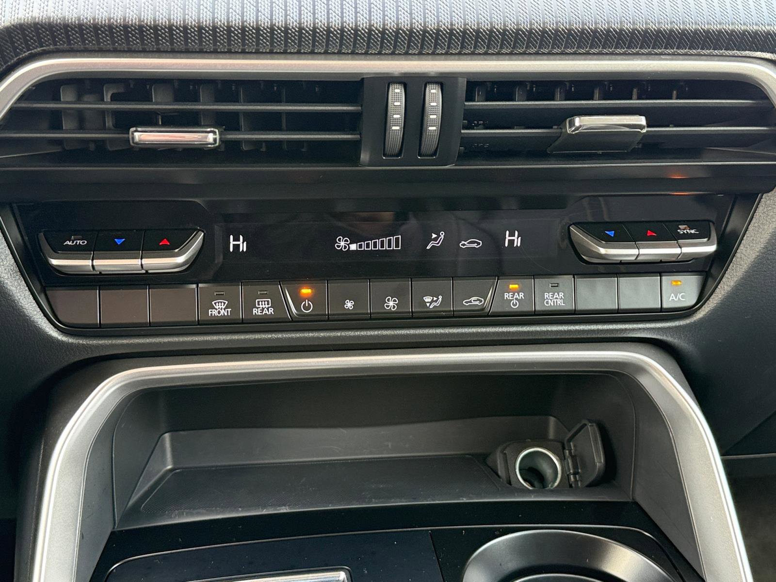 Certified 2025 MAZDA CX-90 3.3 Turbo w/ Select Package image 30