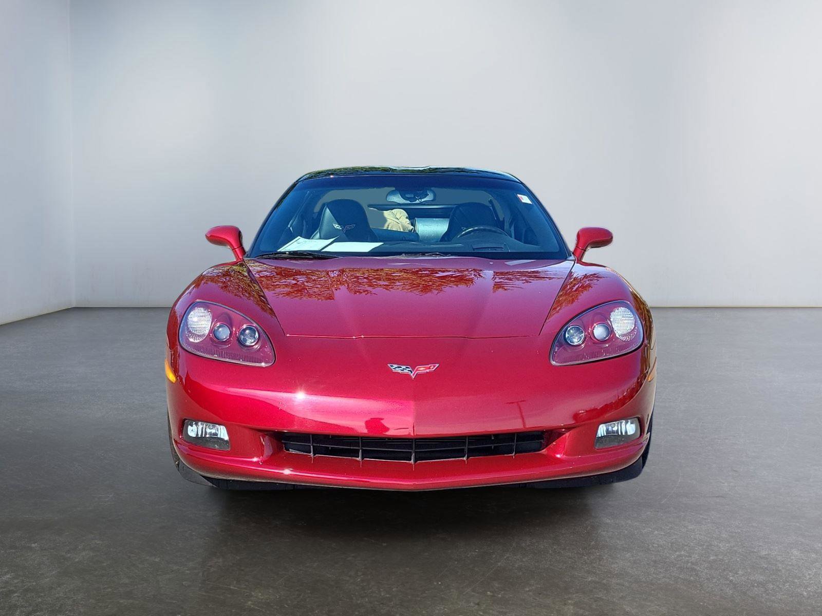 Used 2007 Chevrolet Corvette Coupe w/ Preferred Equipment Group image 8