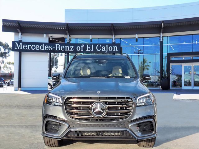 New 2026 Mercedes-Benz GLS 580 4MATIC image 2