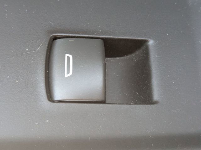 Used 2022 Chevrolet Silverado 1500 RST image 25