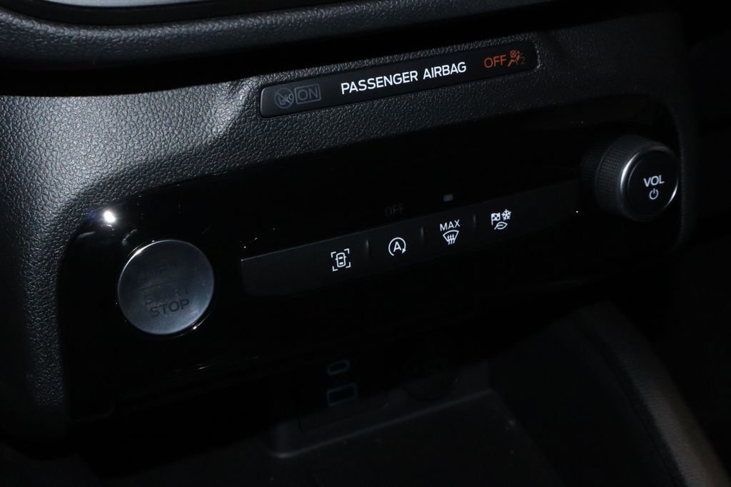 Certified 2023 Ford Escape ST-Line w/ Tech Pack #1 image 32