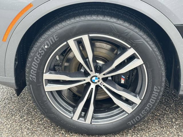Certified 2025 BMW X7 xDrive40i w/ M Sport Package image 14