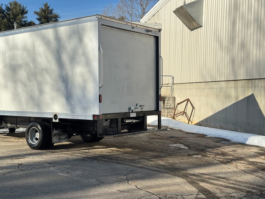 New 2026 Chevrolet Express 4500 w/ Power Convenience Package image 6