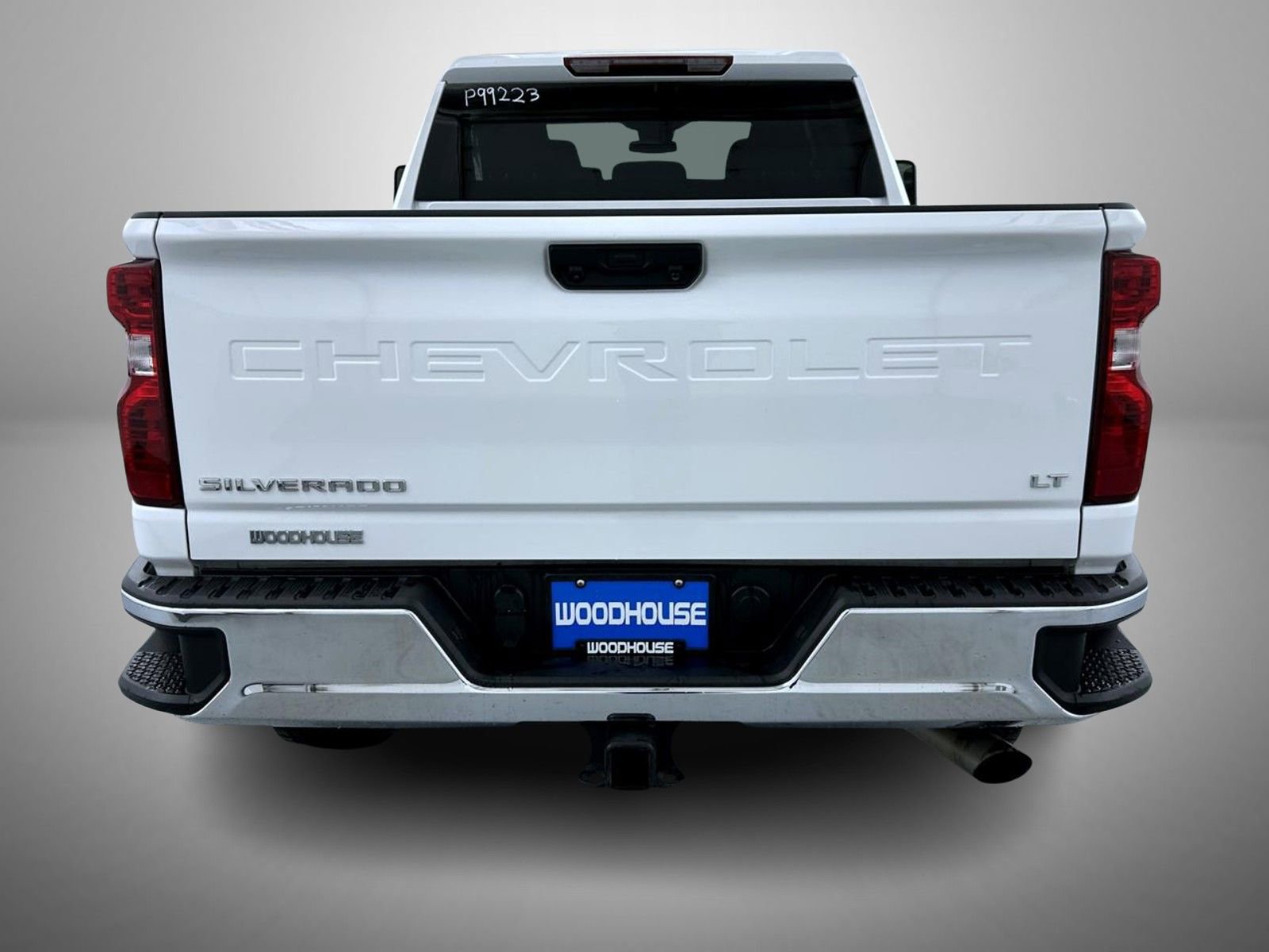 Used 2025 Chevrolet Silverado 2500 LT w/ Convenience Package image 6