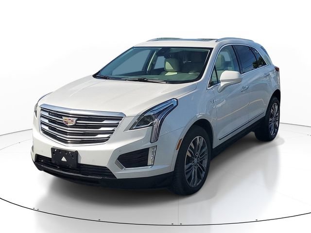 Used 2017 Cadillac XT5 Premium Luxury AWD/4WD image 2