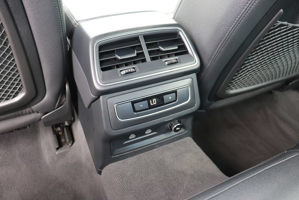 Used 2024 Audi A6 Premium Plus AWD/4WD image 29