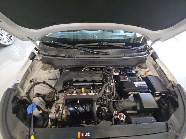 Used 2020 Hyundai Venue SE FWD image 24
