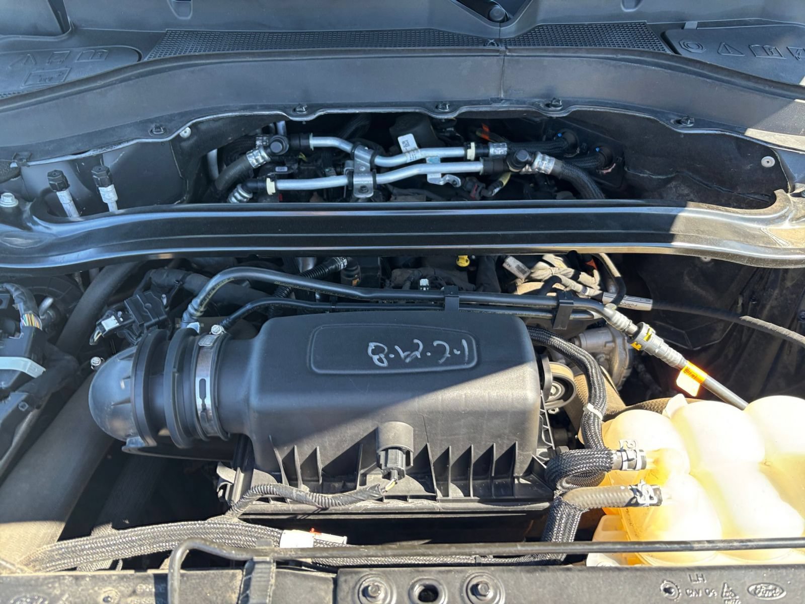 Used 2024 Ford Explorer Limited RWD image 32