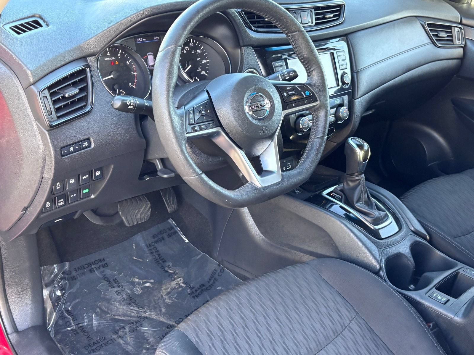 Used 2019 Nissan Rogue SV w/ Sun & Sound Touring Package AWD/4WD image 17