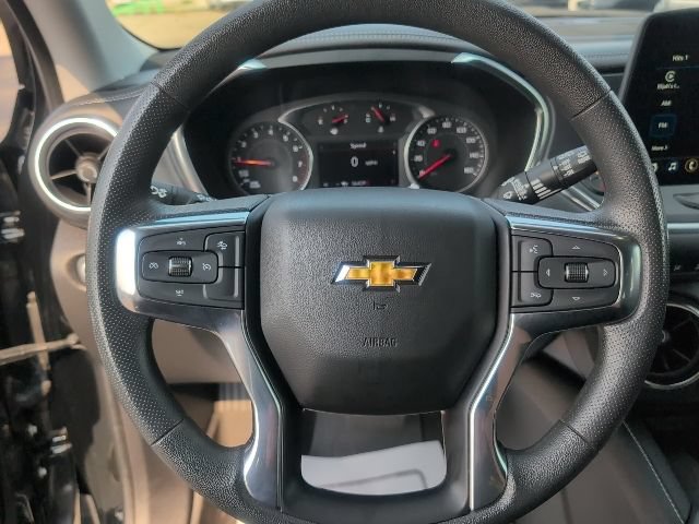 Used 2023 Chevrolet Blazer LT w/ Convenience Package FWD image 20