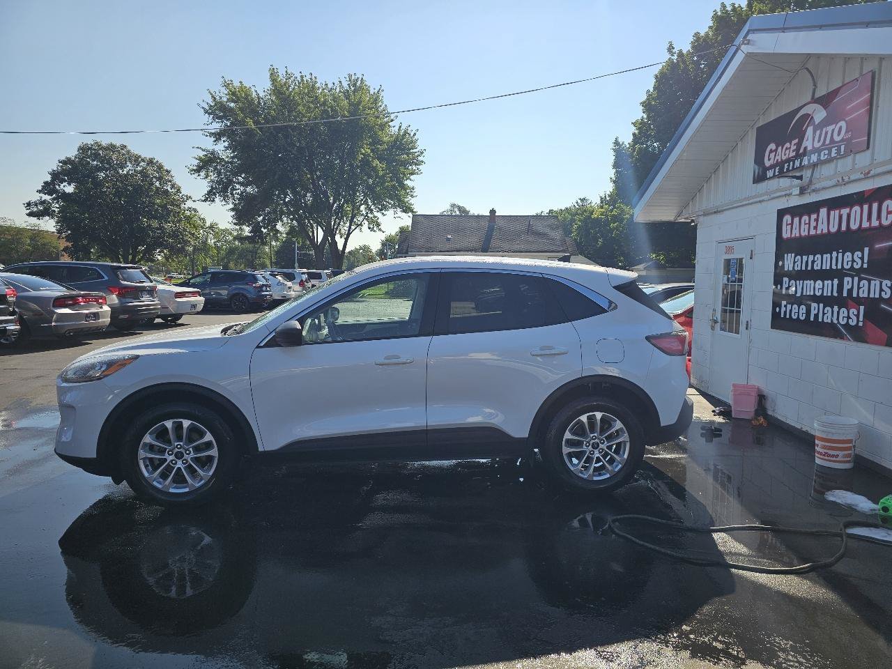 Used 2022 Ford Escape SE FWD image 6