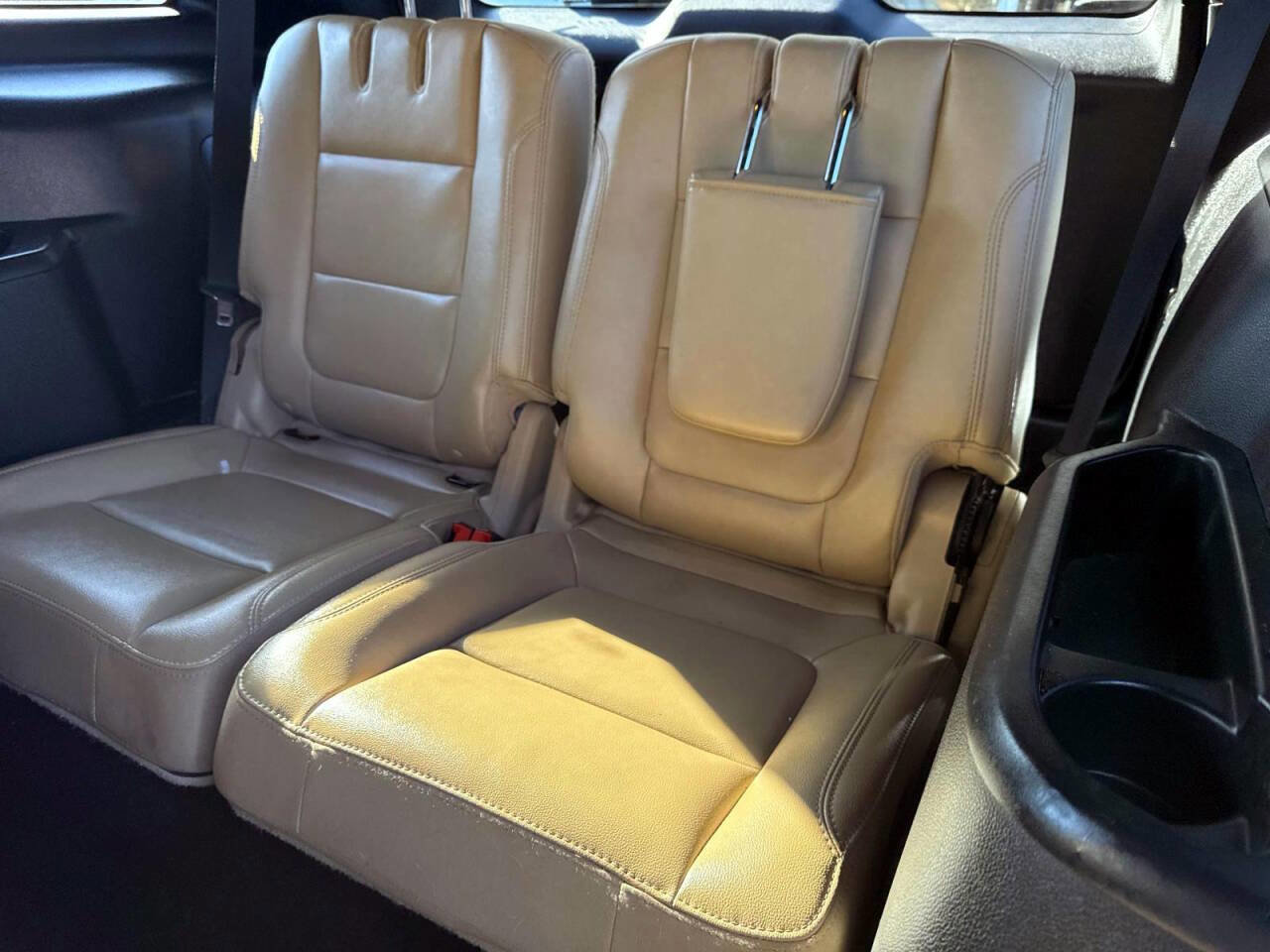 Used 2017 Ford Explorer Limited image 9