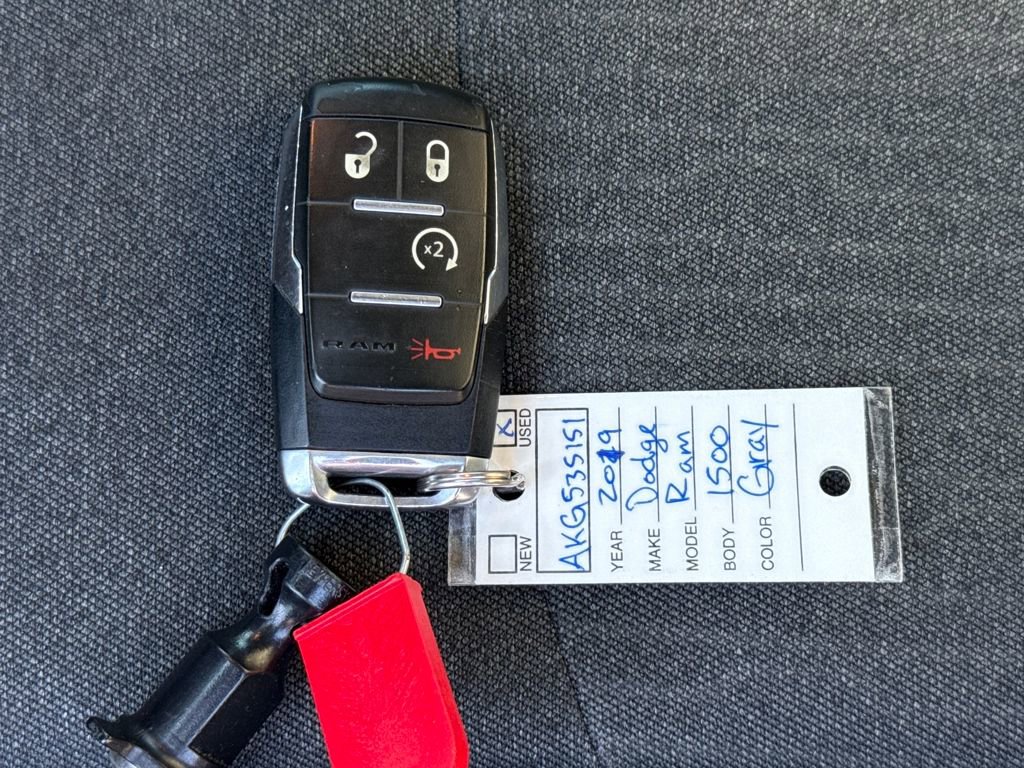 Used 2019 RAM 2500 Big Horn image 29