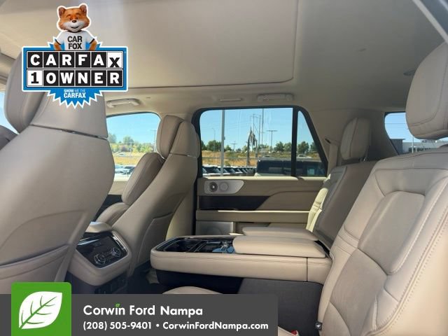 Used 2019 Lincoln Navigator L Reserve AWD/4WD image 9