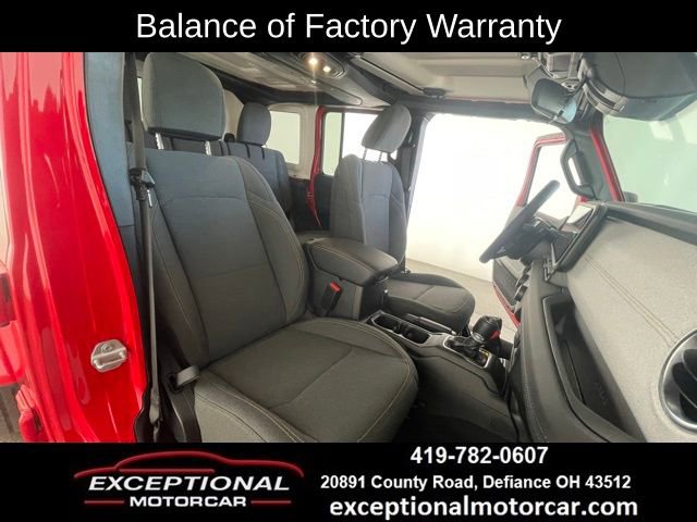 Used 2025 Jeep Wrangler Unlimited Sahara w/ Safety Group image 47