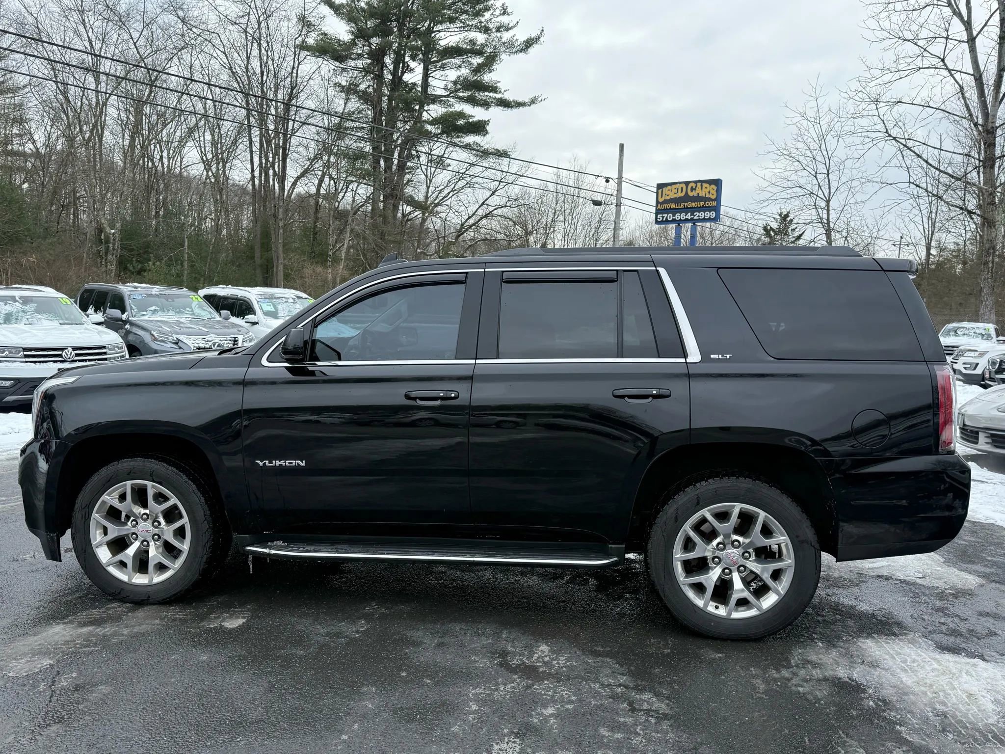 Used 2016 GMC Yukon SLT w/ Open Road Package image 8