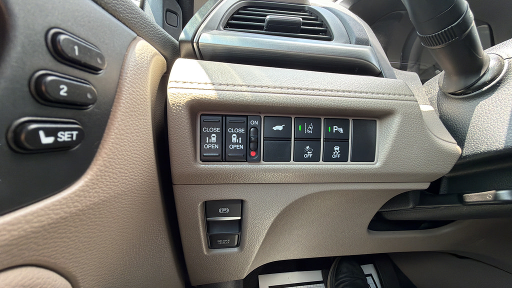 Used 2019 Honda Odyssey Touring image 18