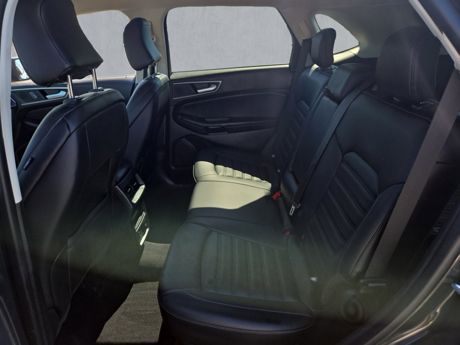 Used 2024 Ford Edge SEL w/ Convenience Package AWD/4WD image 23