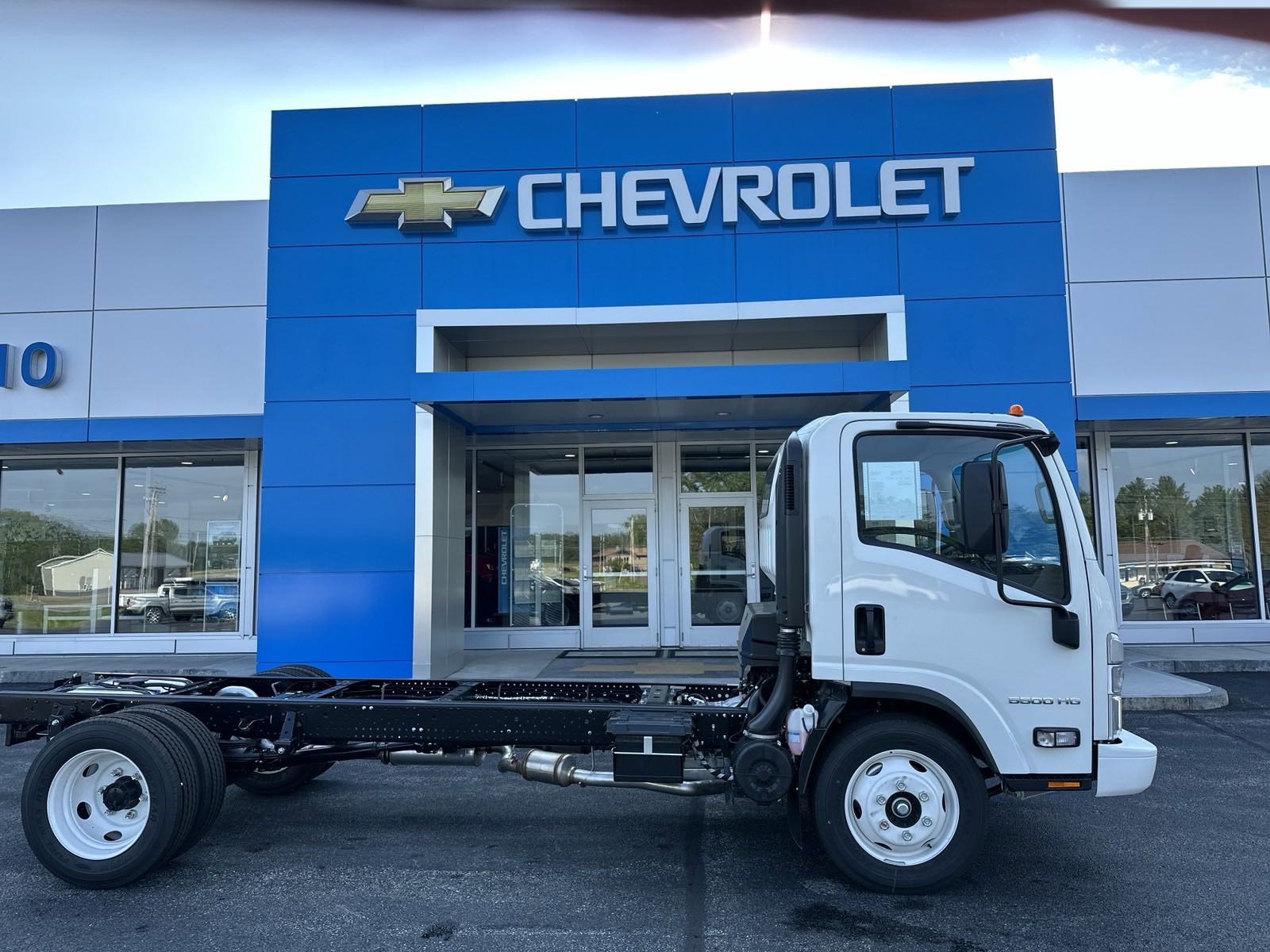 New 2025 Chevrolet Low Cab Forward 5500HG image 1
