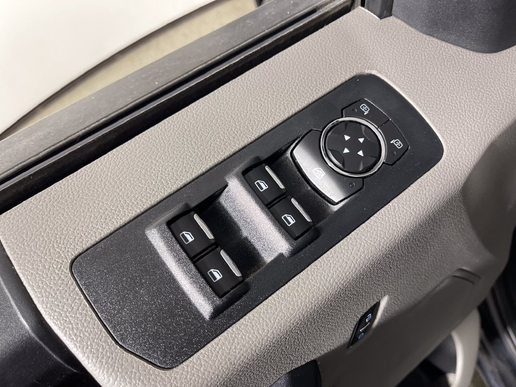 Used 2020 Ford F150 XL w/ Equipment Group 101A Mid AWD/4WD image 18
