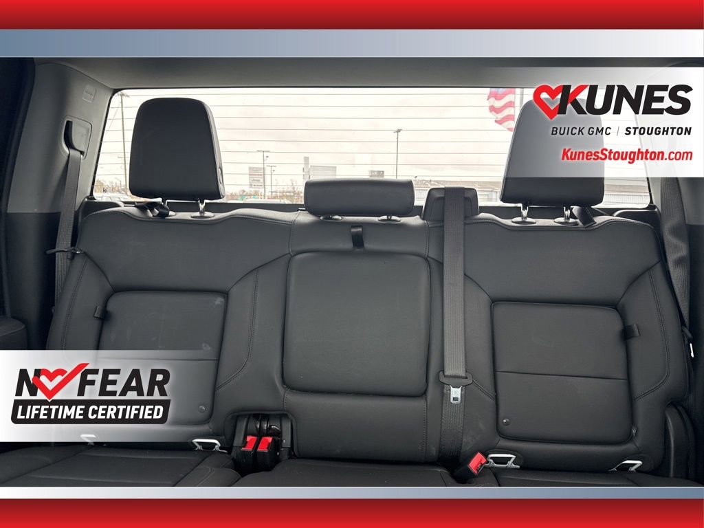 Used 2025 GMC Sierra 1500 SLT image 35