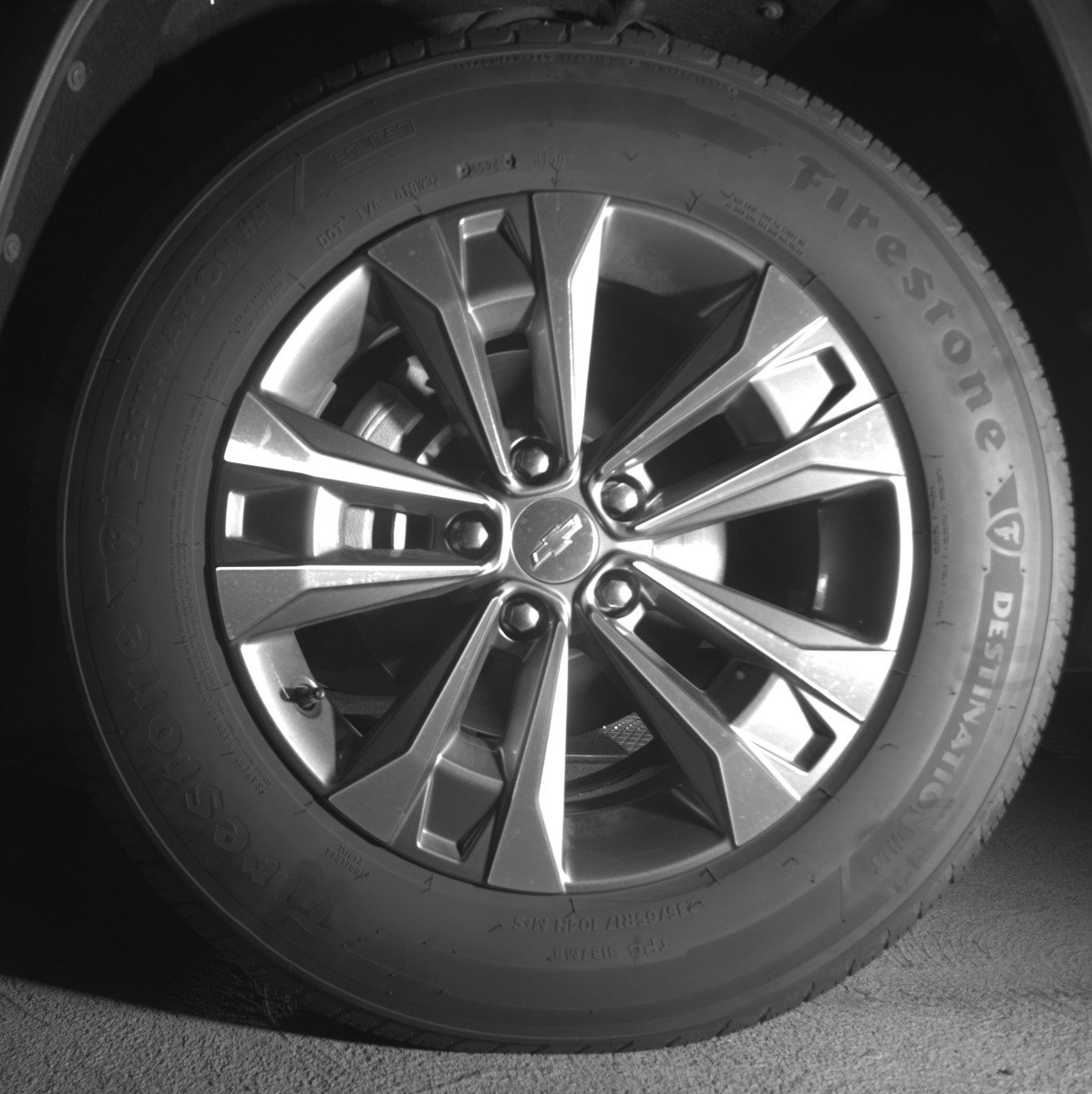 Used 2025 Chevrolet Equinox LT FWD image 12