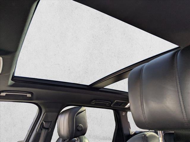 Used 2018 Land Rover Range Rover Sport HSE image 16