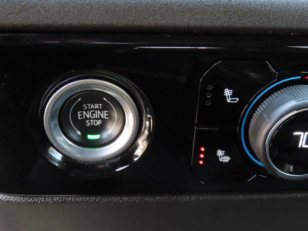 Used 2022 Chevrolet Silverado 1500 LT w/ Protection Package image 7