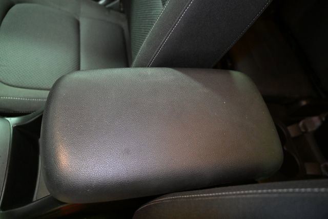 Used 2016 Chevrolet Colorado LT w/ LT Convenience Package image 27