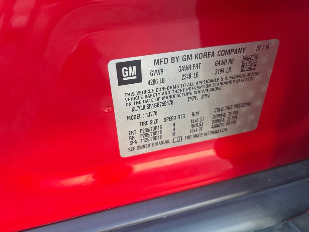 Used 2016 Chevrolet Trax LT w/ LPO, Cargo Package FWD image 31