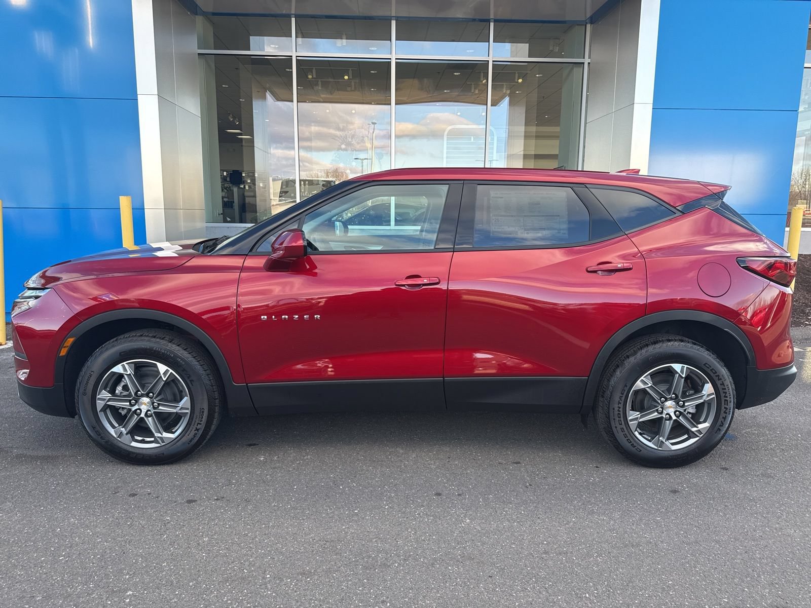 New 2026 Chevrolet Blazer LT FWD image 9