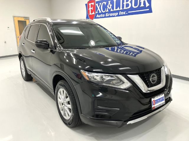 Used 2018 Nissan Rogue SV image 3