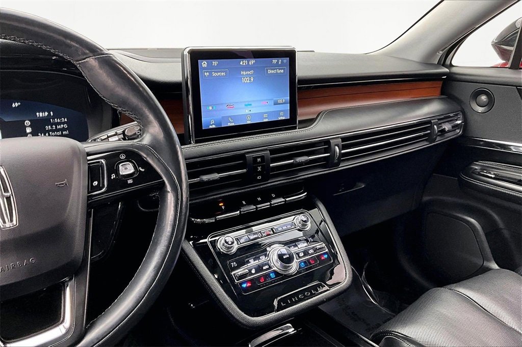 Used 2020 Lincoln Corsair Reserve w/ Equipment Group 202A image 6