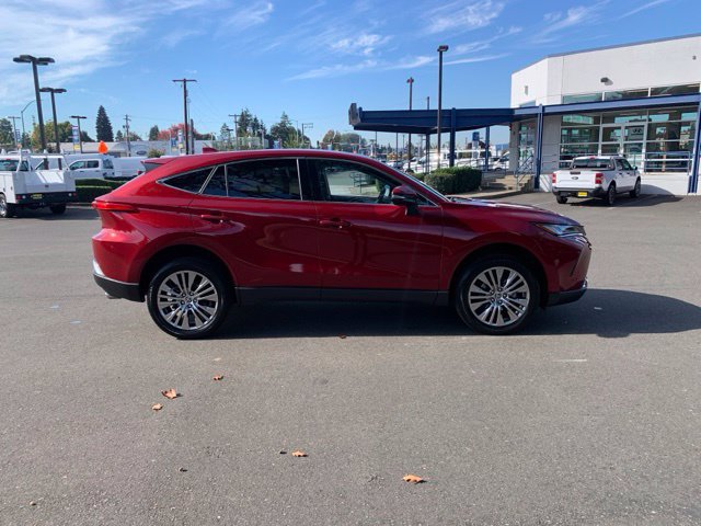 Used 2023 Toyota Venza Limited AWD/4WD image 8