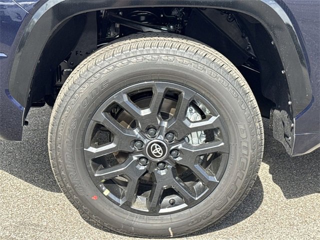 Used 2025 Toyota Tundra Platinum image 22