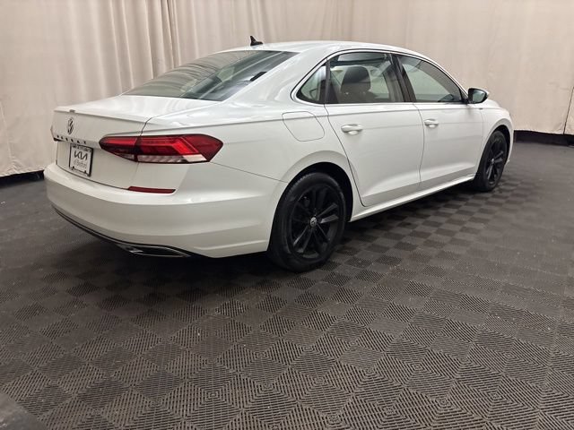 Used 2020 Volkswagen Passat 2.0T SE FWD image 5