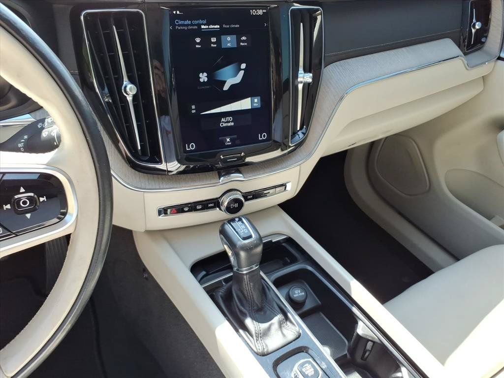 Used 2018 Volvo XC60 T5 Inscription w/ Advanced Package AWD/4WD image 33
