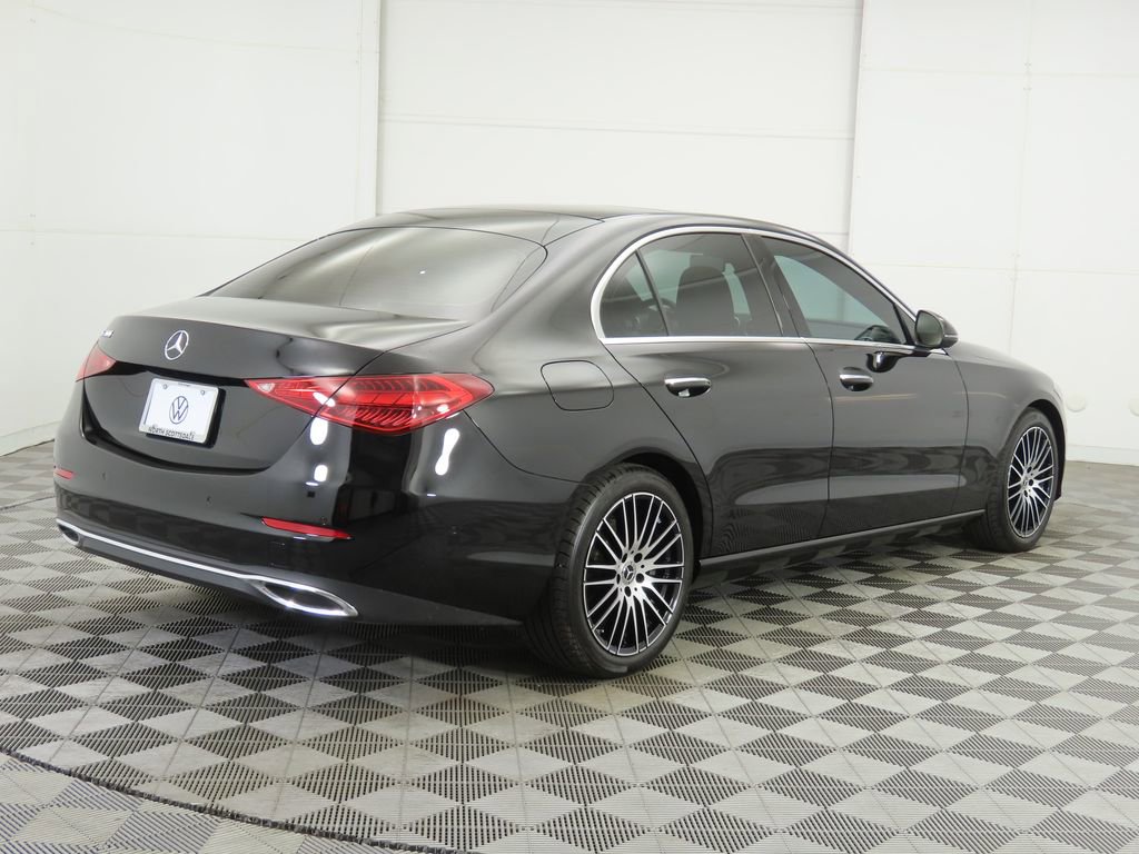 Used 2025 Mercedes-Benz C 300 Sedan image 5