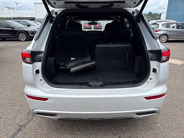 Used 2022 Mitsubishi Outlander SEL AWD/4WD image 24