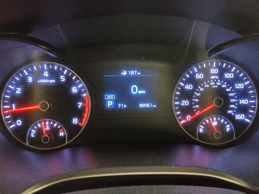 Used 2020 Kia Optima SE FWD image 23