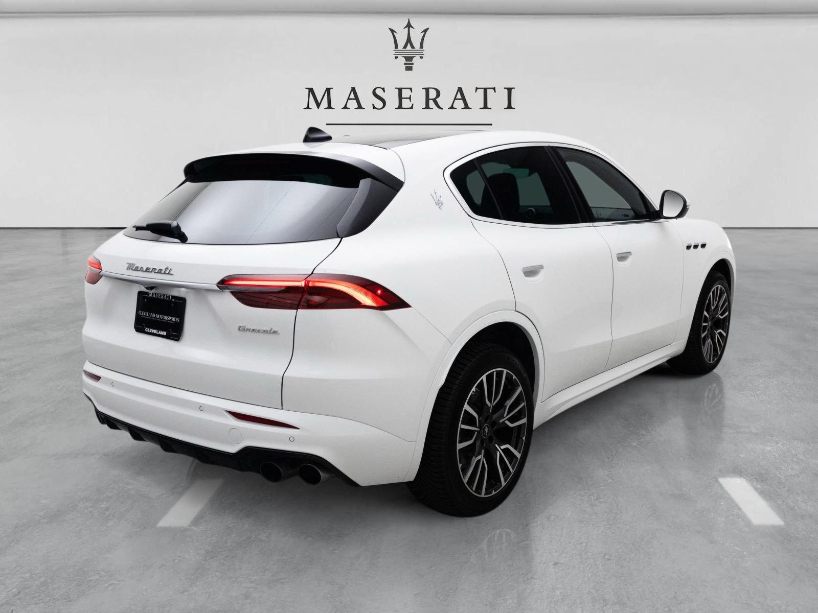 New 2025 Maserati Grecale GT AWD/4WD image 5