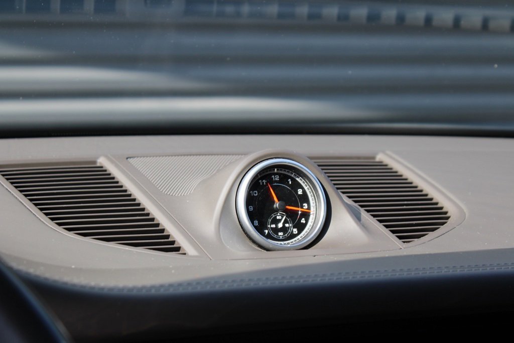 Used 2021 Porsche Macan image 22