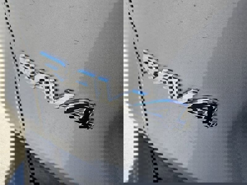 Used 2023 Toyota RAV4 XLE Premium image 13