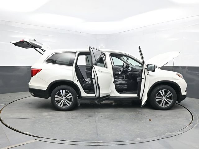 Used 2017 Honda Pilot EX-L image 39
